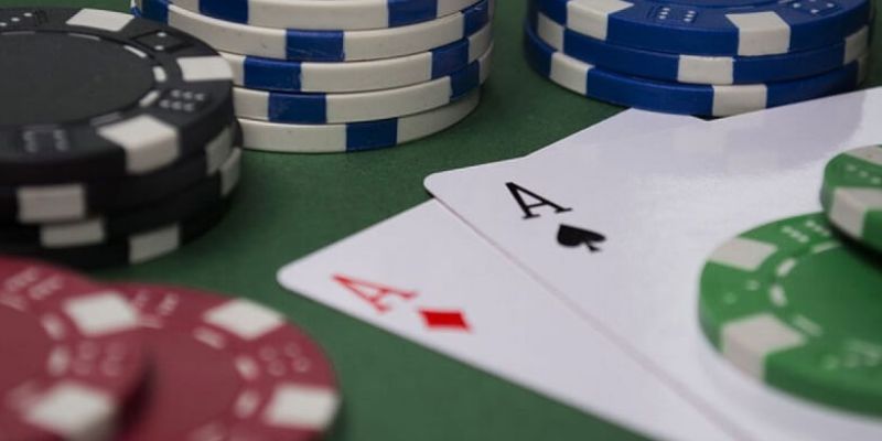 bài poker là gì